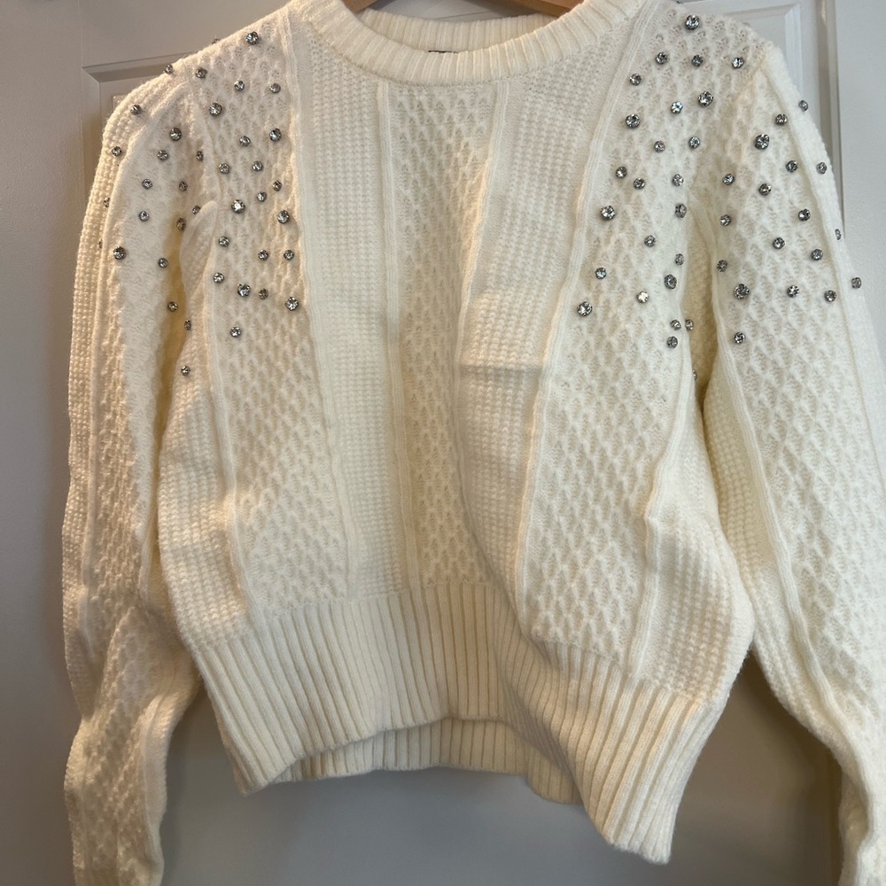 Forever 21 Cream Knit Sweater Small
